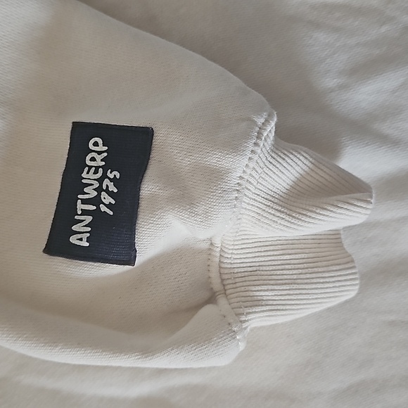 Zara Crew Neck Sweatshirt ANTWERP 1975 - Size 13-14 - Picture 4 of 8